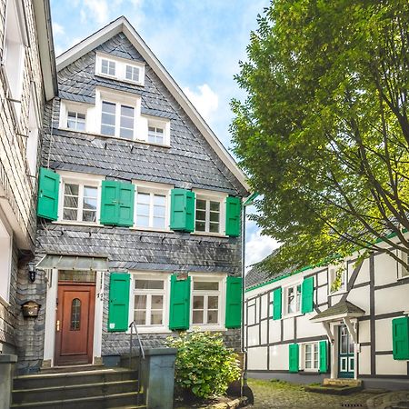Kuesterhaus Graefrath Solingen Eksteriør bilde